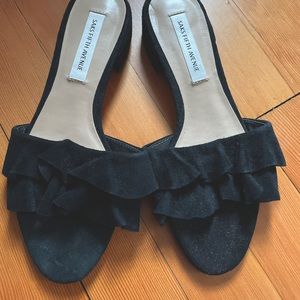 Saks fifth dress flats